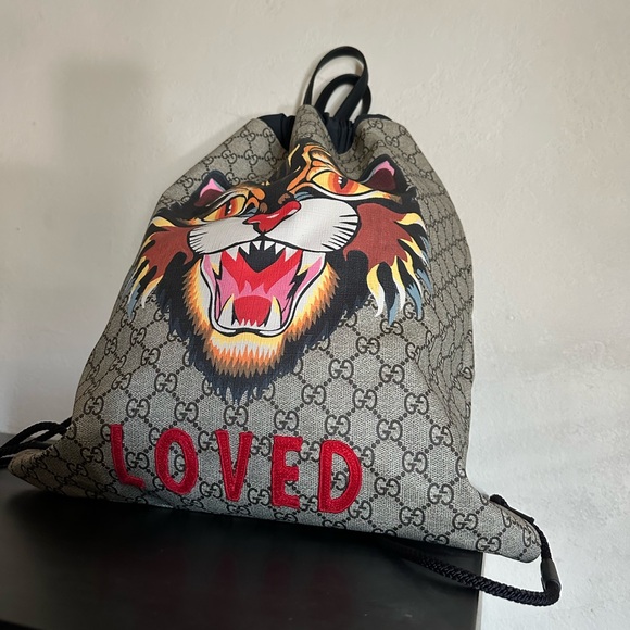 GG Supreme Angry Cat Drawstring Bag: - Picture 1 of 5
